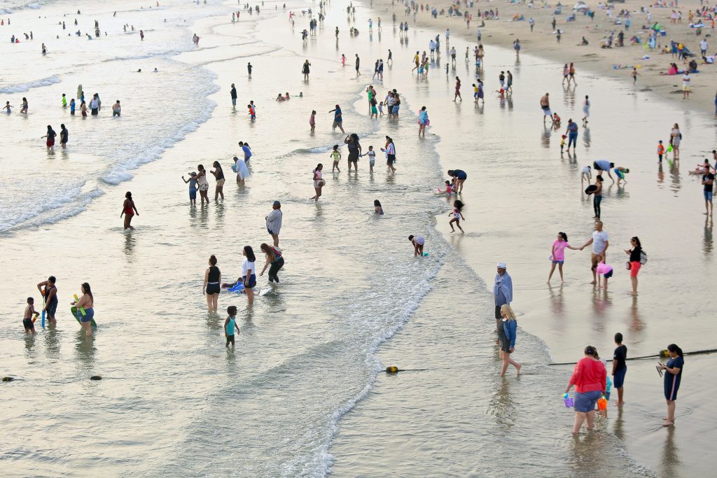 Fun For the Whole Family at Annenberg Community Beach House!